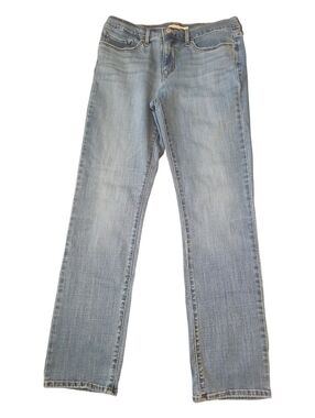 Levi's 314 Women's Shaping Straight Leg Jeans in Medium Wash W31